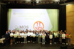 Wyróżnienia od Starosty powiatu wielickiego dla naszych Nauczycieli i Uczniów