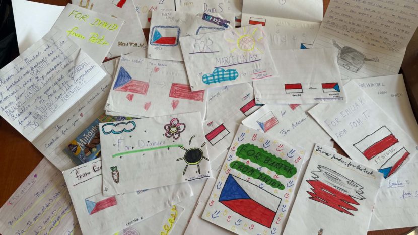 Kartki pocztowe przesyłane w ramach Międzynarodowy projek „Around the World with Postcards”